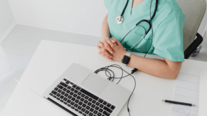 opcoes-de-renda-extra-para-profissionais-de-enfermagem-em-2026-rh-vagas-online